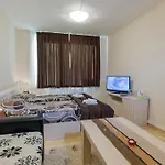 Aparthotel Forest Glade-апартаменти и за гости Pamporovo