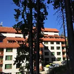 Forest Glade-апартаменти и за гости Aparthotel Pamporovo