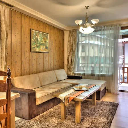 Aparthotel Forest Glade-апартаменти и за гости 3*