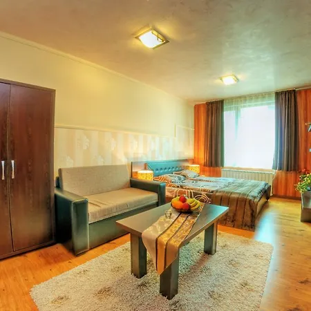 Forest Glade-апартаменти и за гости Aparthotel