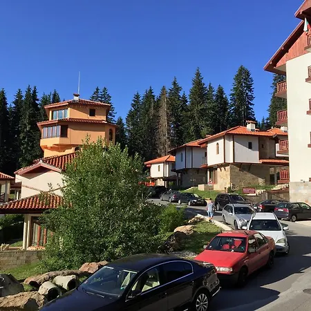 Apart-hotel Forest Glade-апартаменти и за гости Pamporovo