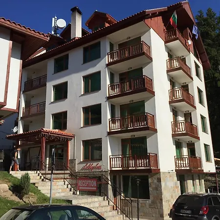 Forest Glade-апартаменти и за гости Apart-hotel 3*