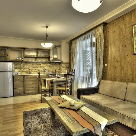 Forest Glade-апартаменти и за гости Aparthotel