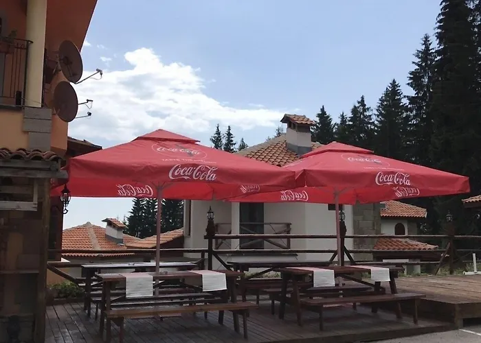 Forest Glade-апартаменти и за гости Pamporovo