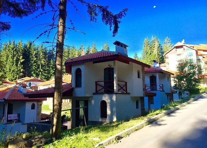 Aparthotel Forest Glade-апартаменти и за гости 3*