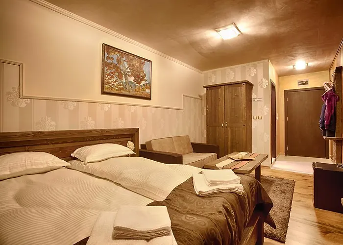 Forest Glade-апартаменти и за гости 3* 팜포로보