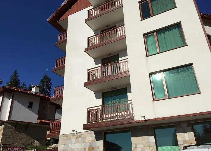 Forest Glade-апартаменти и за гости Aparthotel