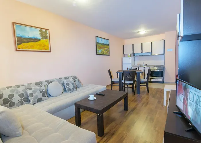 Forest Glade-апартаменти и за гости 아파트호텔